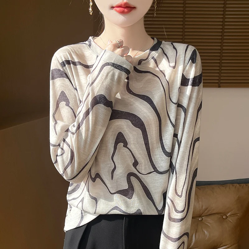 Spring 2025 New Women's O-neck Long-sleeved Pullover Fashion Ink-and-wash Knit Top Women's Clothes