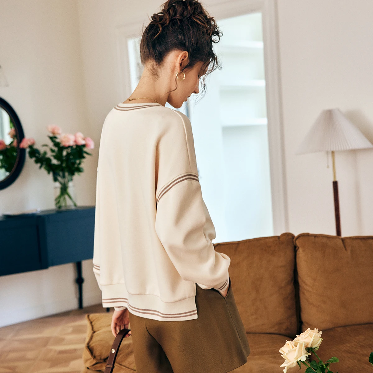 OLrain Women Pullovers 2025 Spring Summer French V-Neck Pullover Hoodies Loose Colorblock Air Cotton Tops Casual Chic N56QR63285