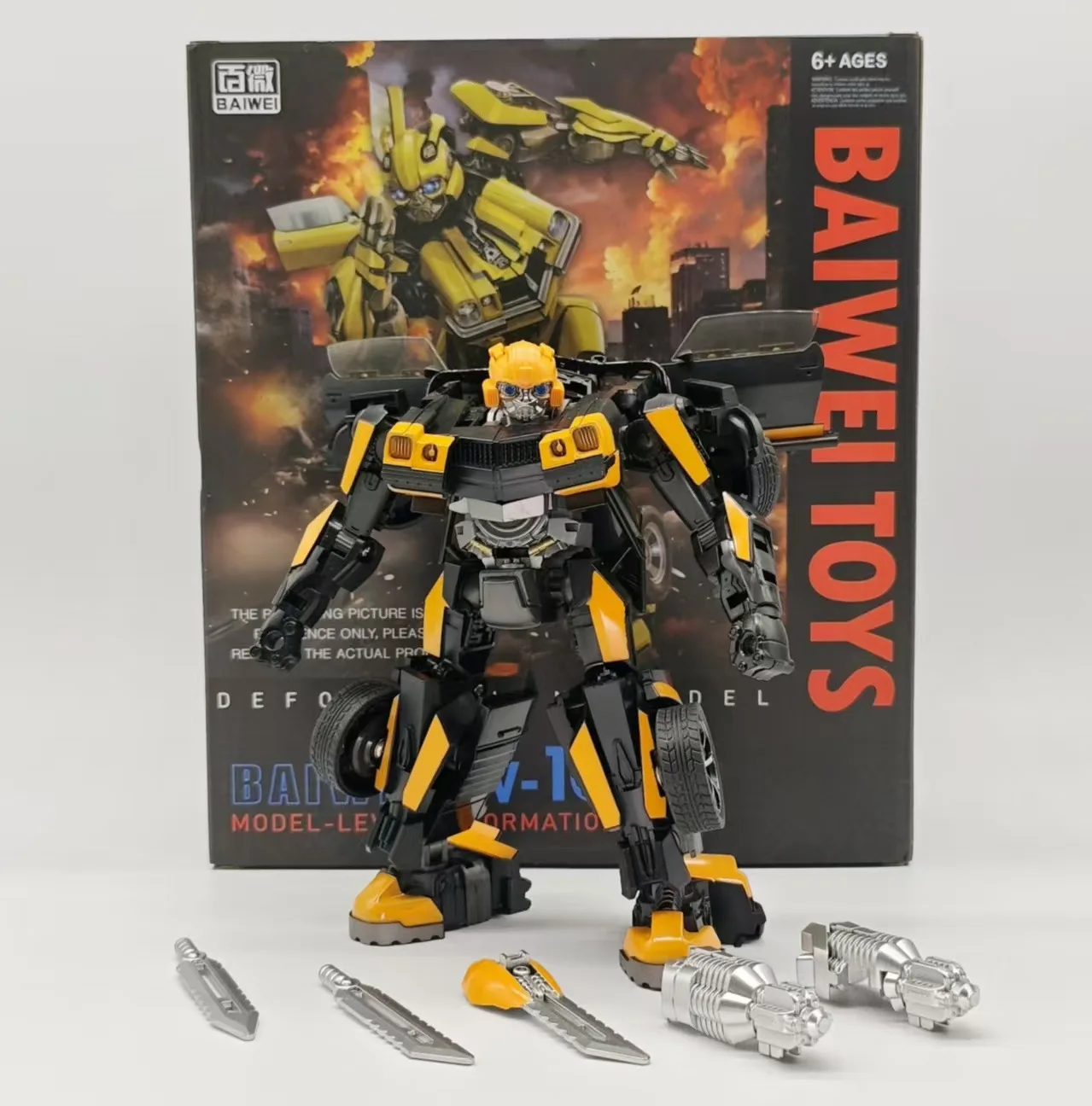 BAIWEI TW1032 Wasp Transformation Toy Deformation Model-Level Action Figure with  Collectible Gift for Kids & Adults
