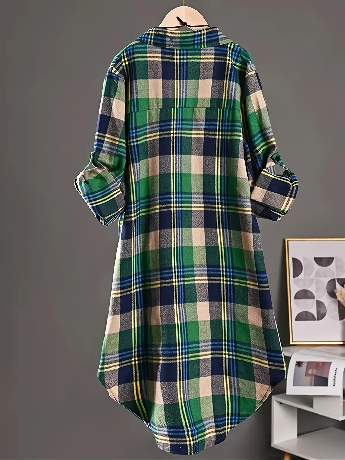 Plus Size 1XL-5XL Women's  Fashion Plaid Printed Shirt Ladies Casual Loose Long Sleeved Shirt Lapel Design Shirt Top