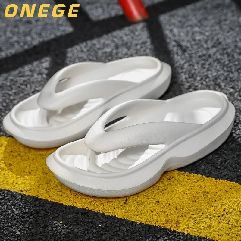 A Pair of Summer Flip-Flops for Men and Women, New Wear-Resistant Non-Slip Slippers for Men and Women, Comfortable Thick-Soled Simple Men's Shoes for Outer Wear