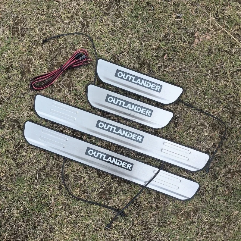 

For Mitsubishi Outlander LED 2013 2014- 2019 Car Accessories Car Styling Stainless Steel Car Door Cover Outside Door Sill Plate