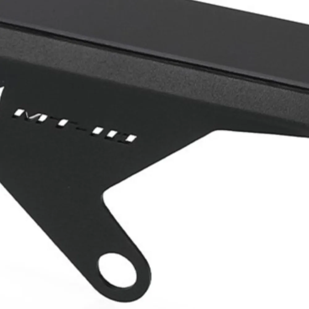 

Защитный кожух-направляющая цепи для мотоциклов Yamaha YZFR1, YZF R1M 2015-2023, 2024, MT-10 SP, YZF R1, MT10 2017-2024