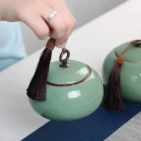 Ceramic Little Tea Caddy Chinese All Kinds of Tea Storage Box Crude Pottery Canister Container for Puer Tea Modern Style