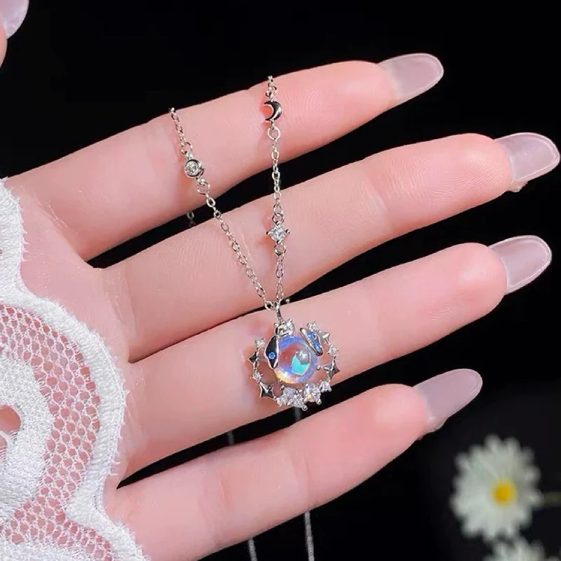 Moonlight Crystal Firefly Necklace for Women Light Luxury High Grade Starry Geometric Clavicle Chain Creative Jewelry KOFSAC