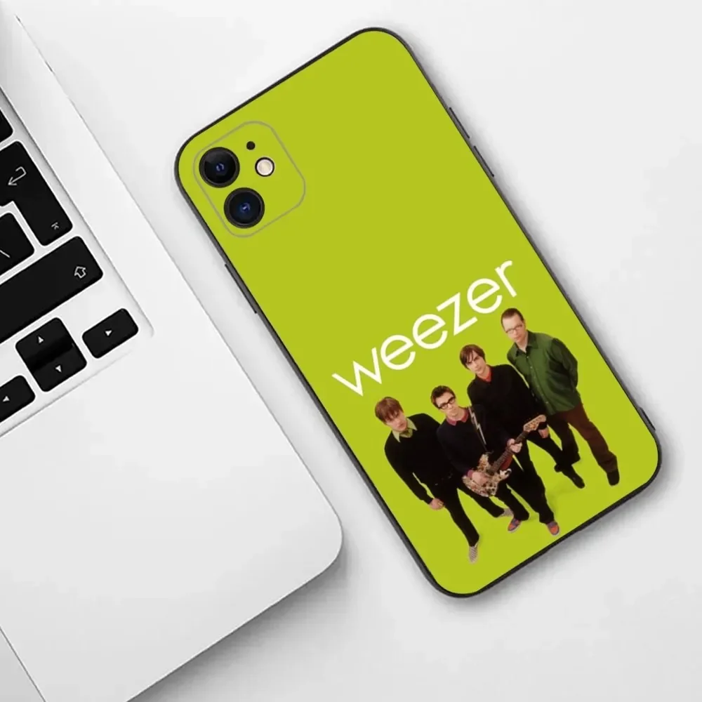 W-Weezer Band  Phone Case For iPhone 15,14,13,12,11,Plus,Pro Max,XS,X,XR,SE,Mini,8,7 Soft Silicone Cover