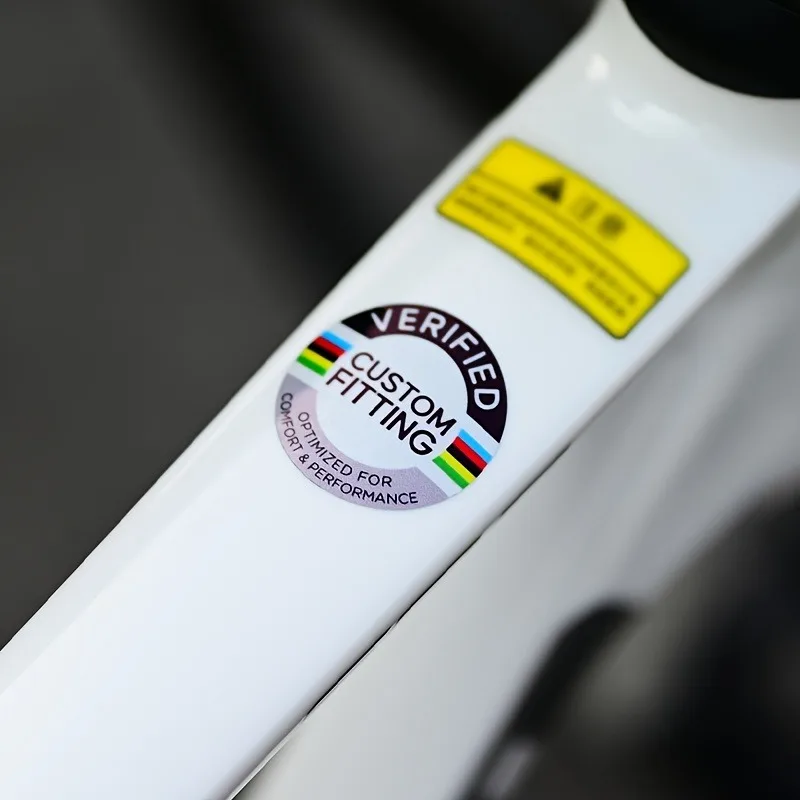 

Suitable for road bike stickers - waterproof and reflective stickers, with "proven installation" design, self-adhesive glossy