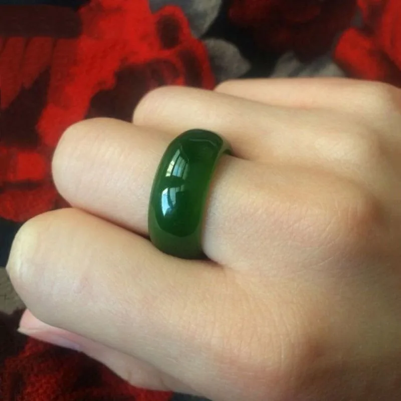Natural Green Jade Stone Ring Chinese Hand-Carved Charm Jadeite Jewelry Fashion Accessories Amulet for Men Women Lucky Gifts