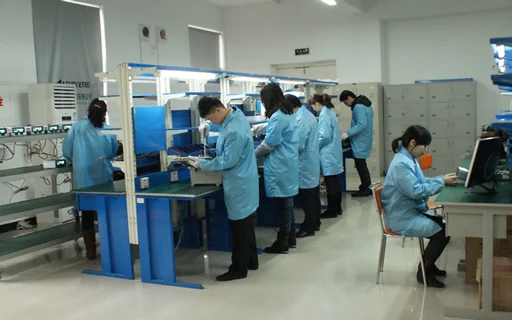 Bilancia dinamica per pesatura e autotalizzazione con display inglese con compensazione dell'accelerazione