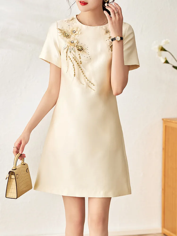 2026 New Arrival Women's Elegant Beige Satin Dress, Short Sleeve O-Neck A-Line Dress with Floral Embroidery, Perfect for Wedding