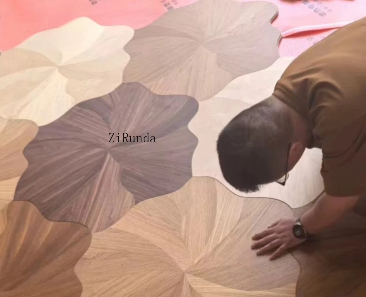 نسخة مخصصة من أرضيات البلوط الأبيض، باركيه خشبية فاخرة صديقة للبيئة مقاس 15 مم، بلاط خشبي حديث هندسي