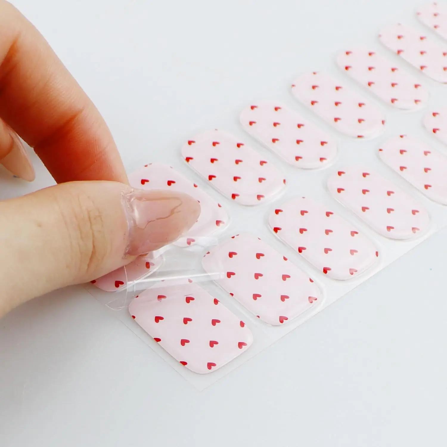 バレンタインデー用レッドハートジェルネイルステッカー - UV/LED硬化ネイルアートストリップ