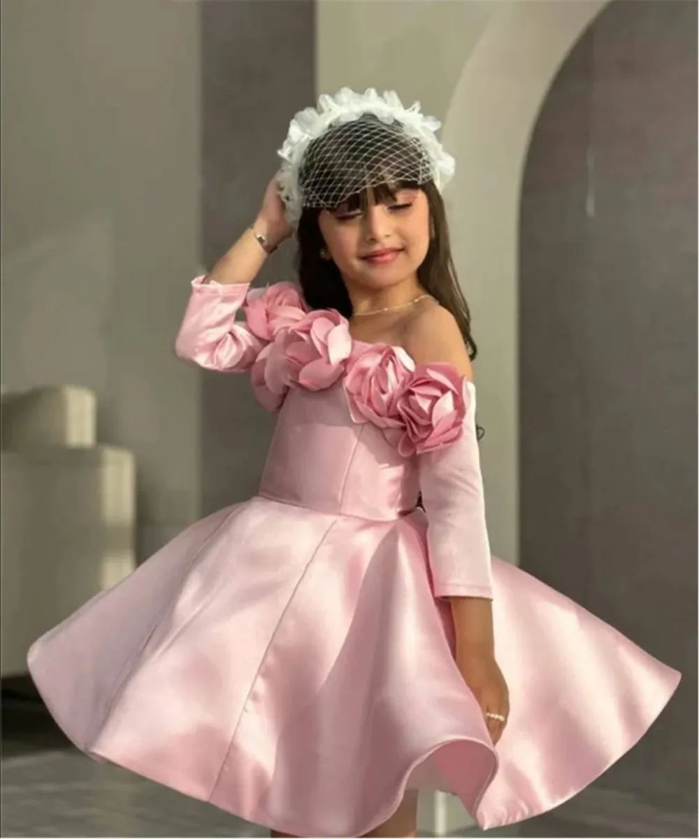 

Customized Pink Princess Flower Girl Wedding Dress Off Shoulder Satin Puffy Kids Junior Bridesmaid Party Dress Communion Gown
