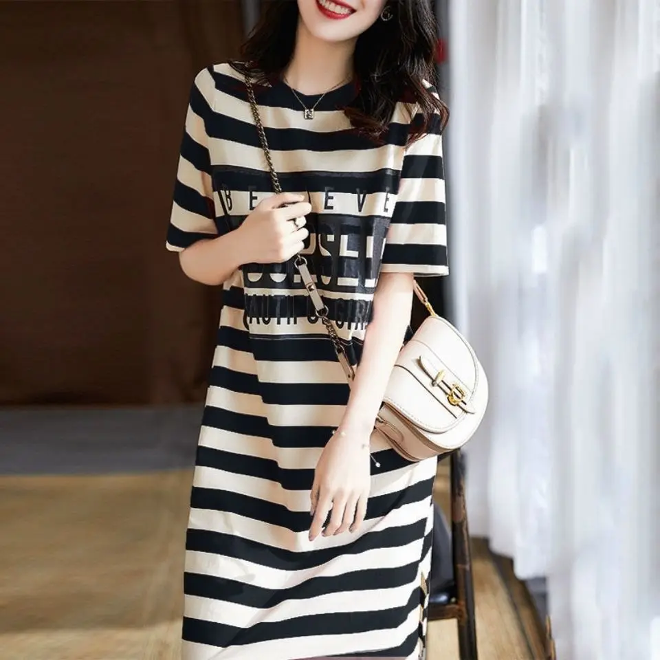 2025 Summer Loose Slimming Striped Printed T-shirt Dress Women's Mid Length Short Sleeved Skirt
