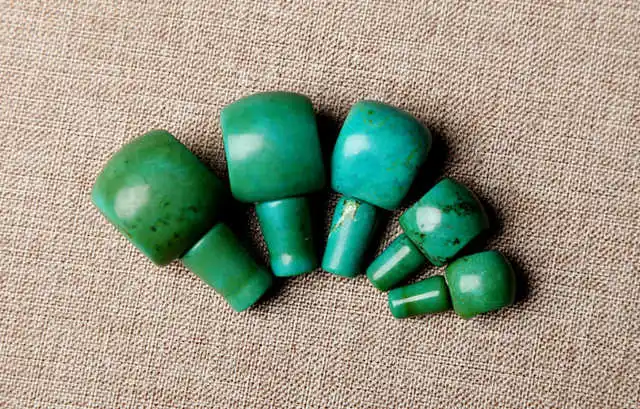 Tibetan Guru Beads Enhanced Green Turquoise 3-way Bead and Stupa Set BRO553