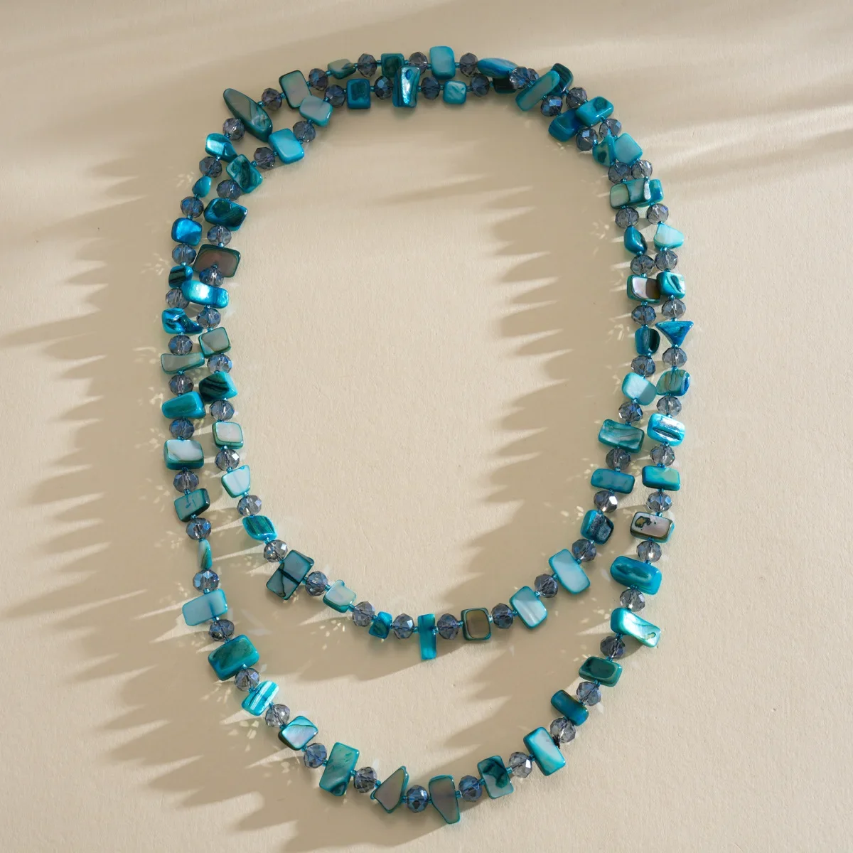 Bohemian Square Shell Glass Beaded Layered Necklace for Women Double Strand Stackable Neck Beach Vacation Statement Jewelry C+