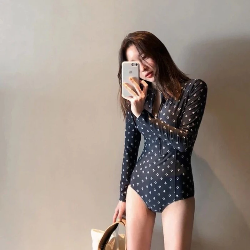 

Корейский цельный купальник женский винтажный Y2K Slim Fit с длинными рукавами солнцезащитный крем сексуальный купальник треугольный пляжная одежда для серфинга купальный костюм