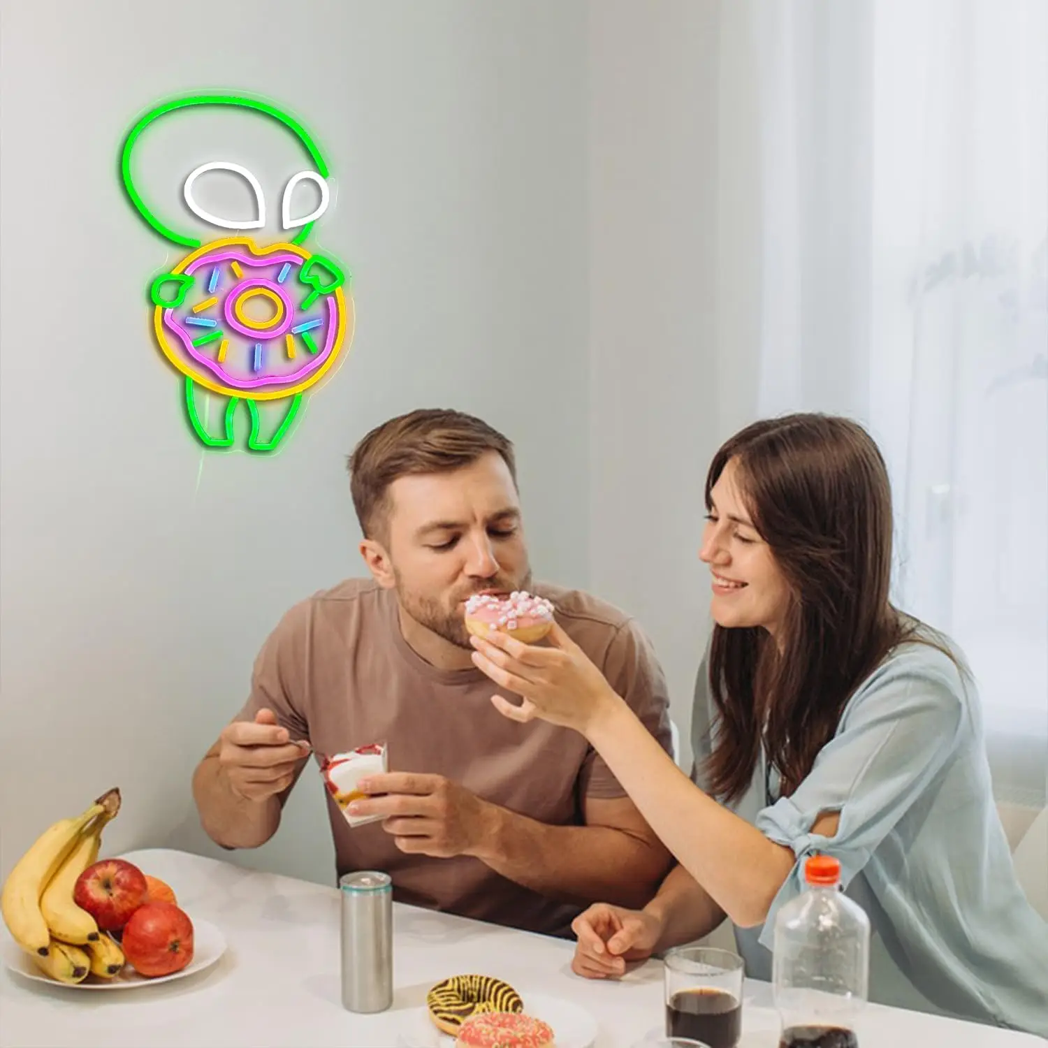 Alien Donut Neon Sign LED Neon Light for Bedroom Dessert Shop Bakery Party Fast Food Shop Decor Gift for Friend USB Dimmable