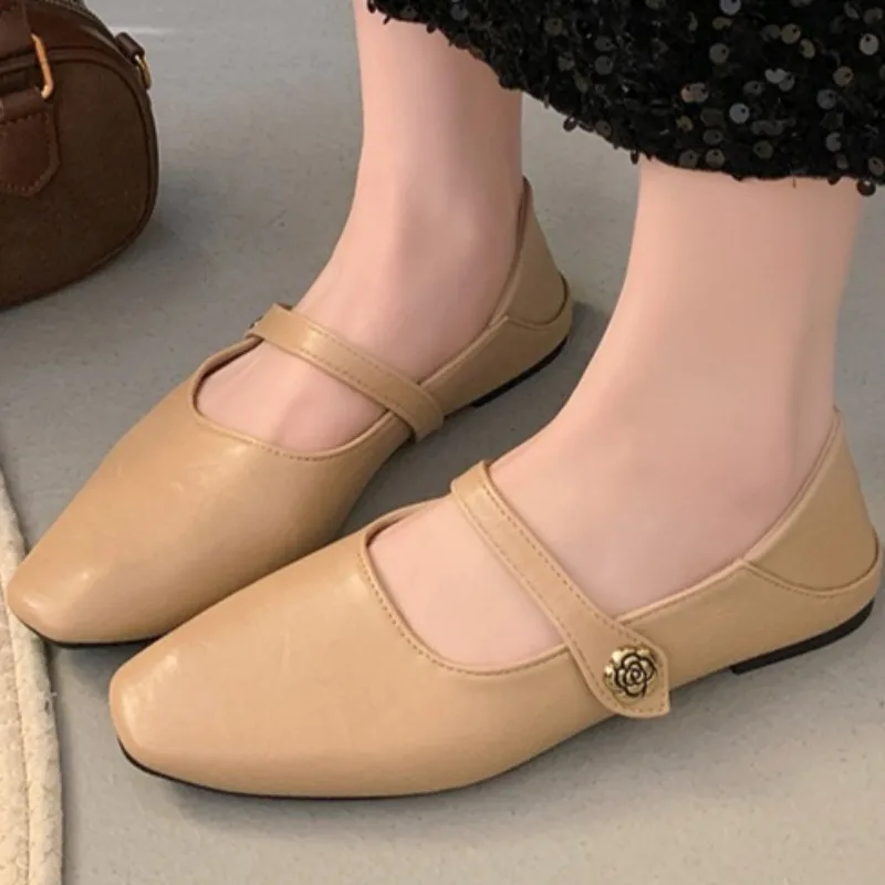 2025 primavera de las mujeres nuevo Sexy puntiagudo diseñador mocasines planos antideslizantes Casual cómodo boca baja plana antideslizante zapatos bajos