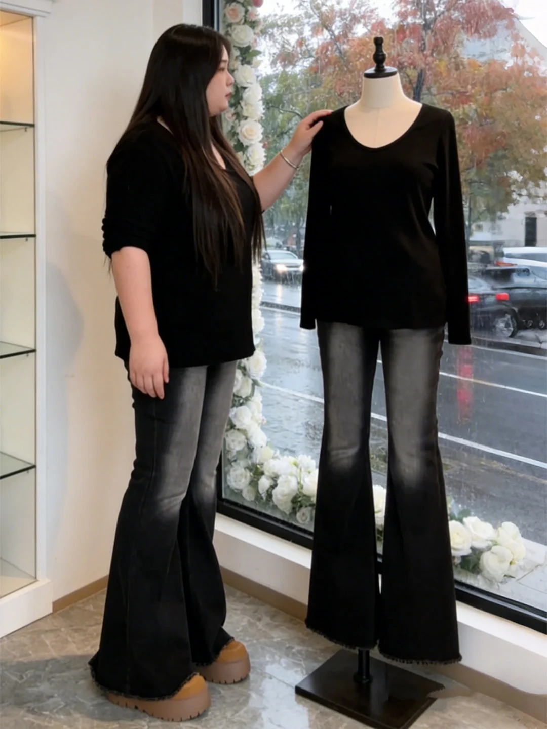 

Джинсы с высокой талией, расклешенные, женские, больших размеров, буткат, облегающие, с рваным краем, для фигуры типа «груша», длинные брюки