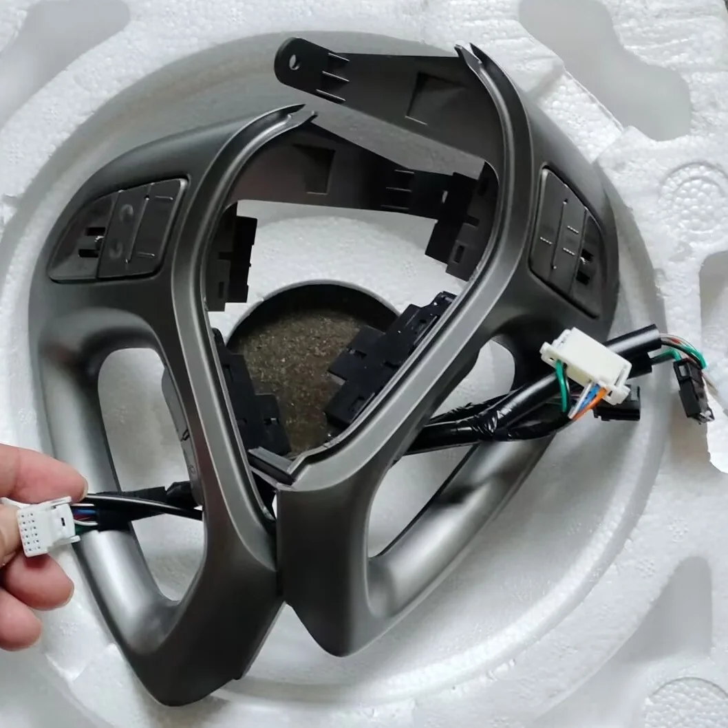 

Car Cruise Buttons For Hyundai ix35 Tucson Multi-function Steering Wheel Audio Volume Music Cruise Buttons Dark gray a set