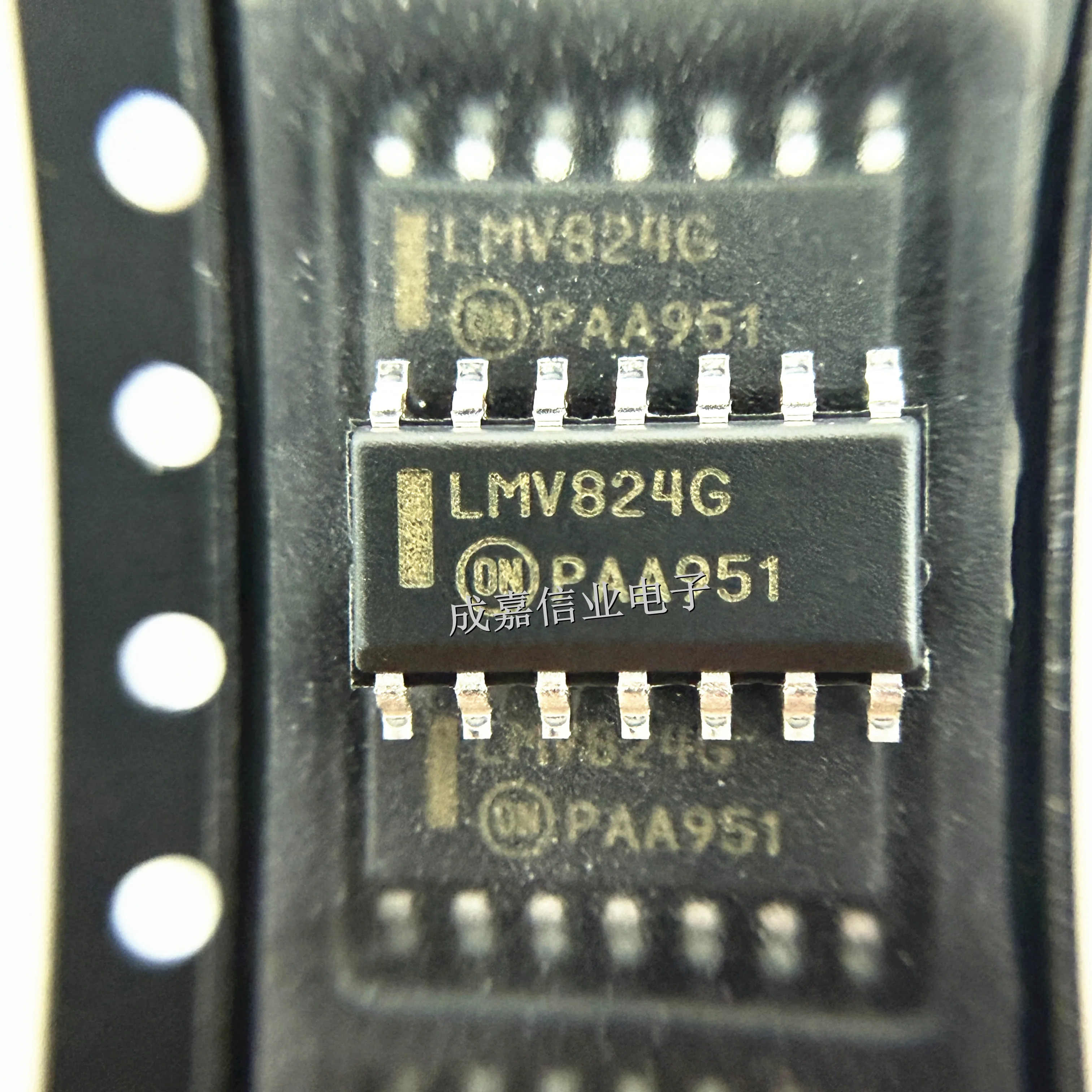 

10pcs/Lot LMV824DR2G SOP-14 MARKING;LMV824G Operational Amplifiers - Op Amps Operating Temperature:- 40 C-+ 85 C
