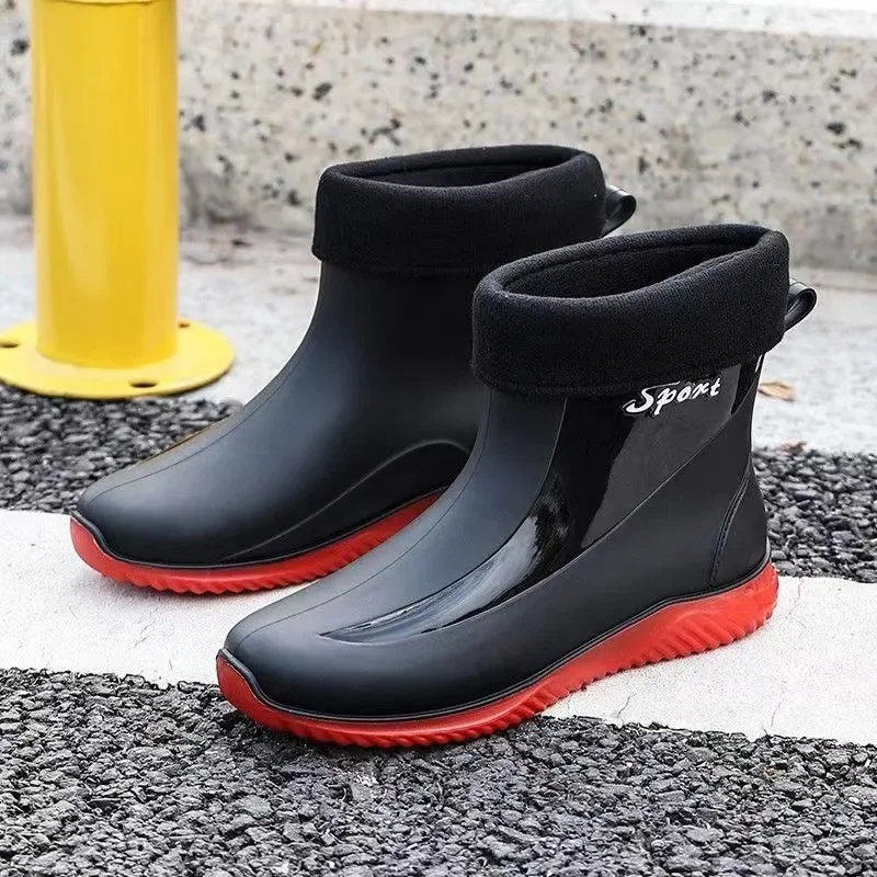 Botas de lluvia de goma para hombre, zapatos de trabajo impermeables, cómodos y antideslizantes, a la moda, 2024