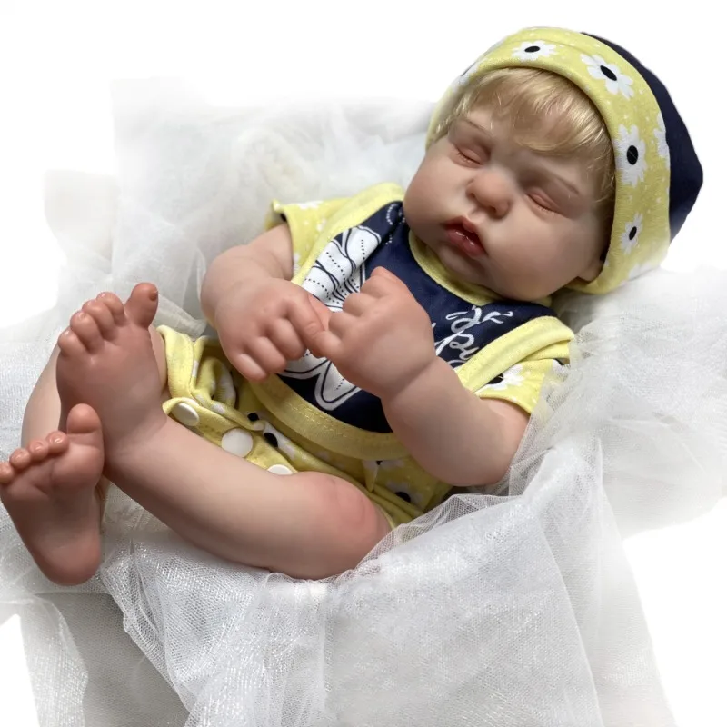 40cm Cute Blonde Reborn Doll Sleeping Realistic Newborn Doll Soft Vinyl Material