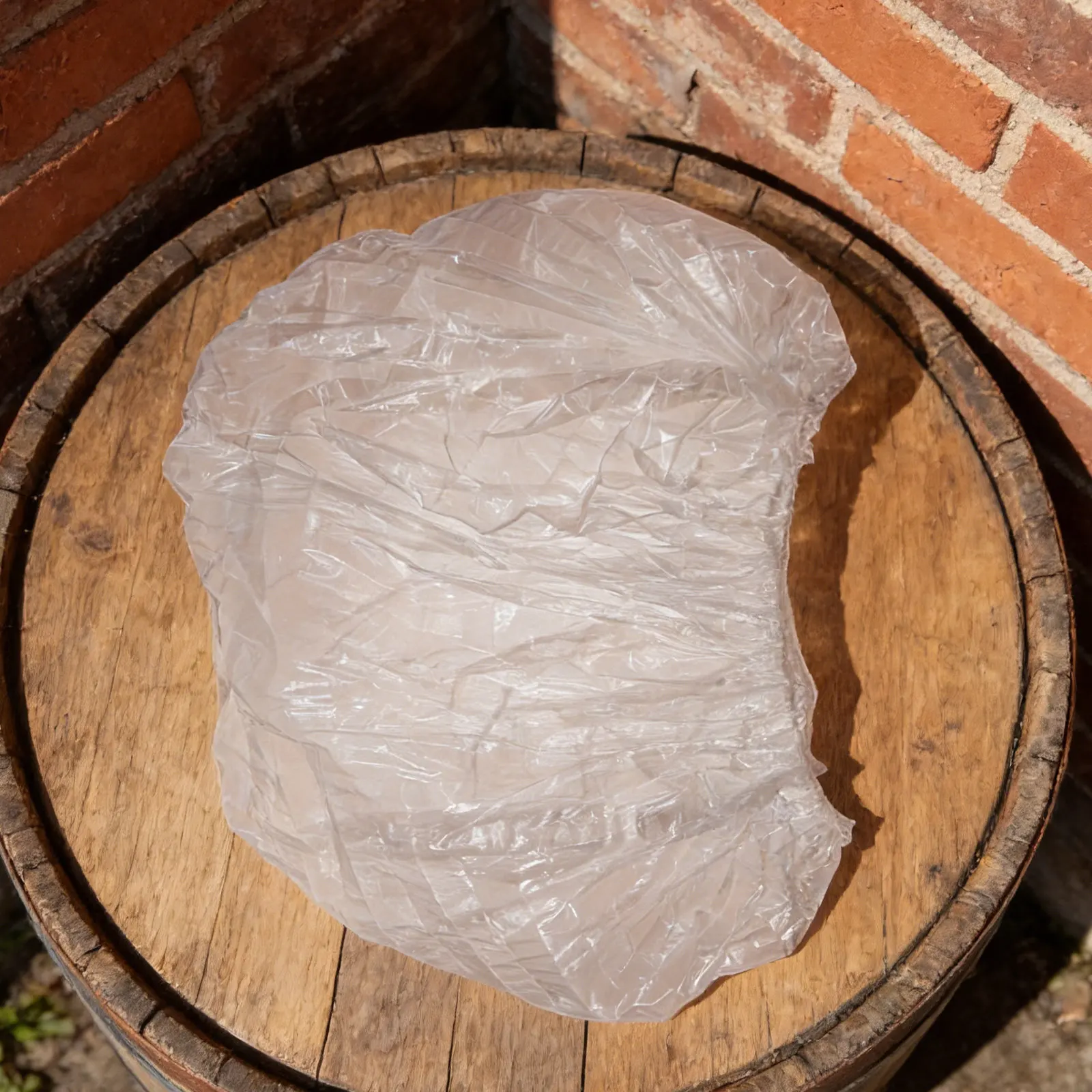 1 Unit Water Bucket Dust Cover 20L 35L 45L Tear Proof Anti Uv Outdoor Indoor Storage Shield for Plastic Container