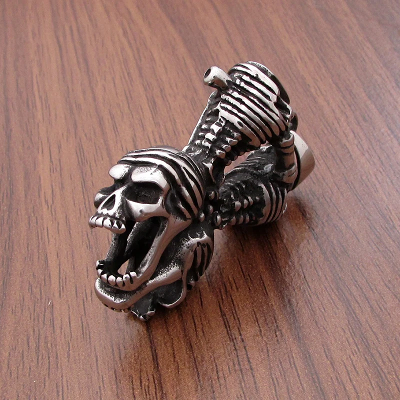 Retro Motorcycle Engine Pendant Stainless Steel Jewelry Skull Motor Biker Men‘s Necklace