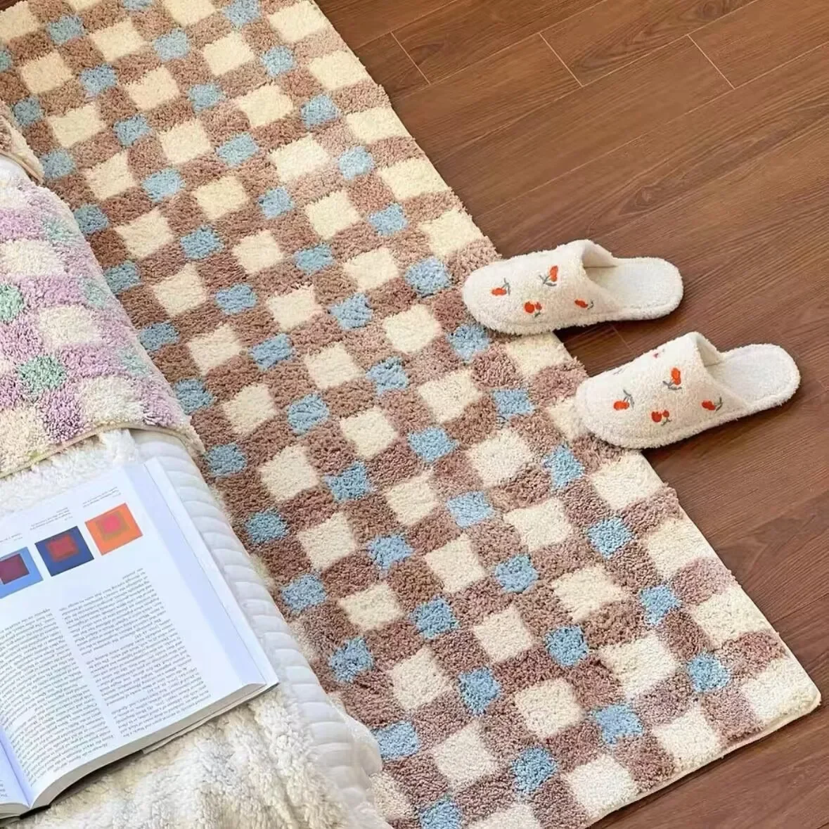 Plush Carpet Anti Slip Absorbent Bathroom Entrance Door Mat Home Decoration Bedroom Bedside Foot Rugs Quality Checkered Carpets