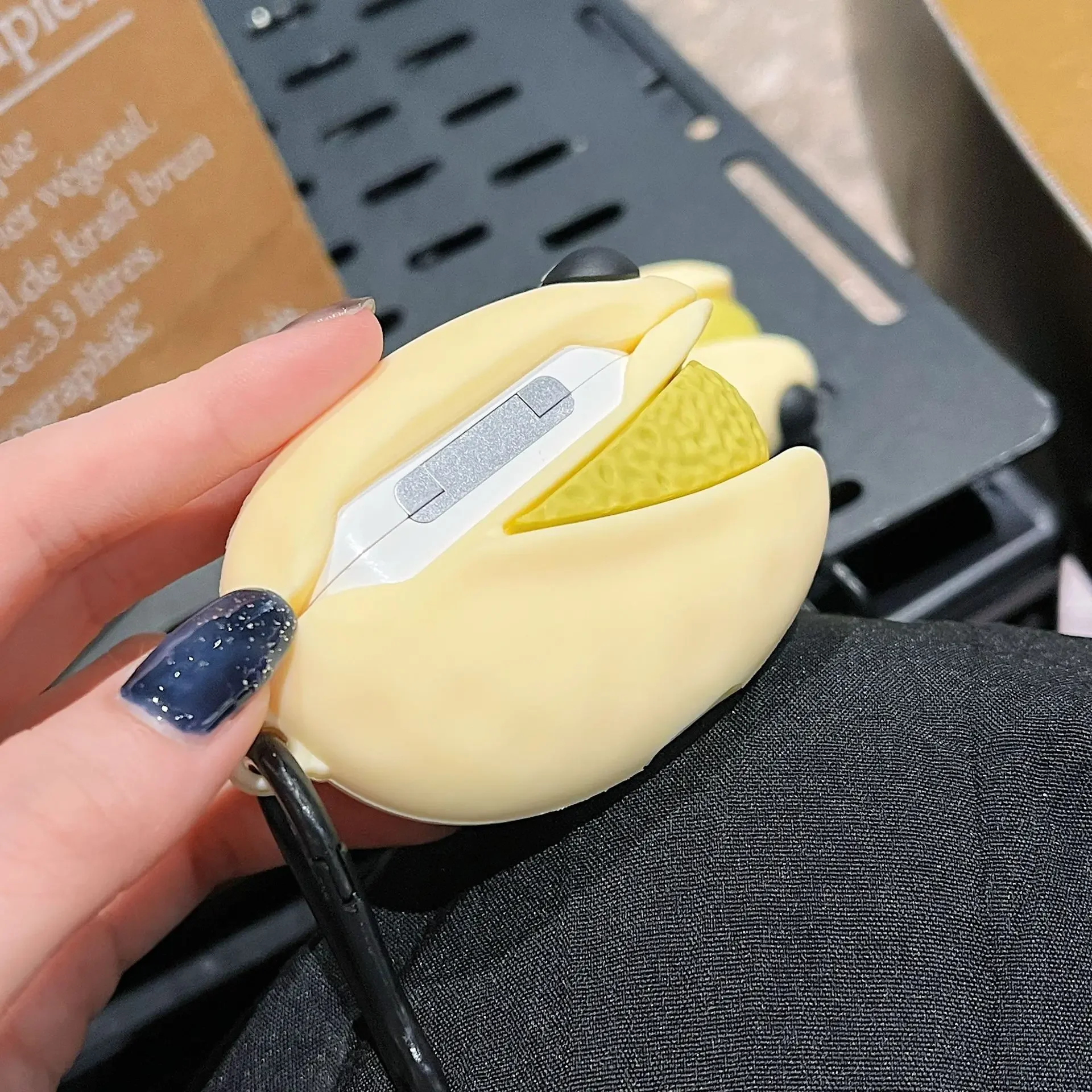 Airpods 3, Airpods Pro 2用の耐衝撃性シリコン保護ケース