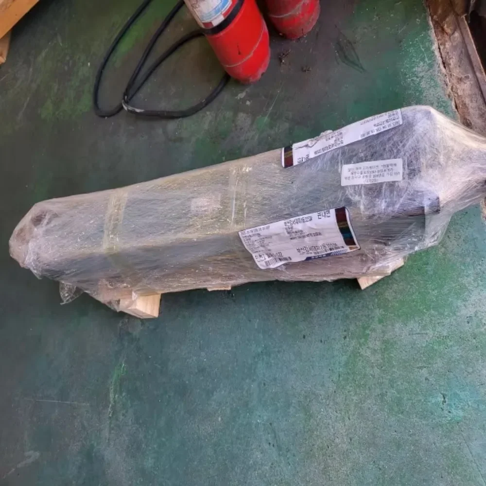 

KEON YOUNG MACHINERY CYLINDER KHA-CB100C140B700BA-G MADE IN KOREA