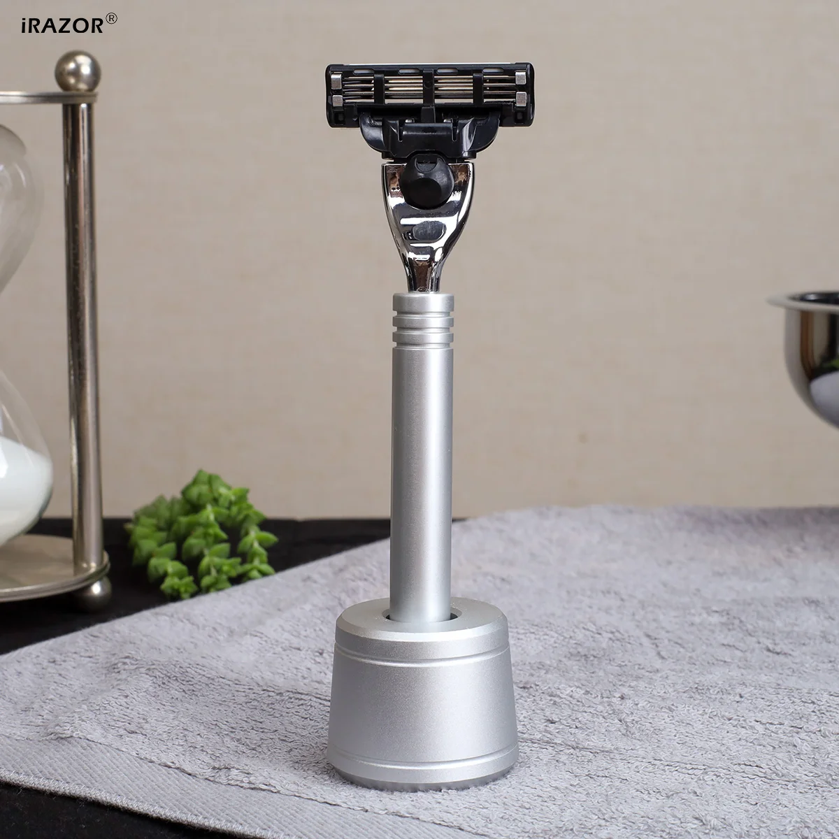 iRAZOR Classic Mach 3 3-Layer Razor Kit with Stand- Barber Wet Shaver Grooming Tool for Men Christmas Birthday Holiday Gift