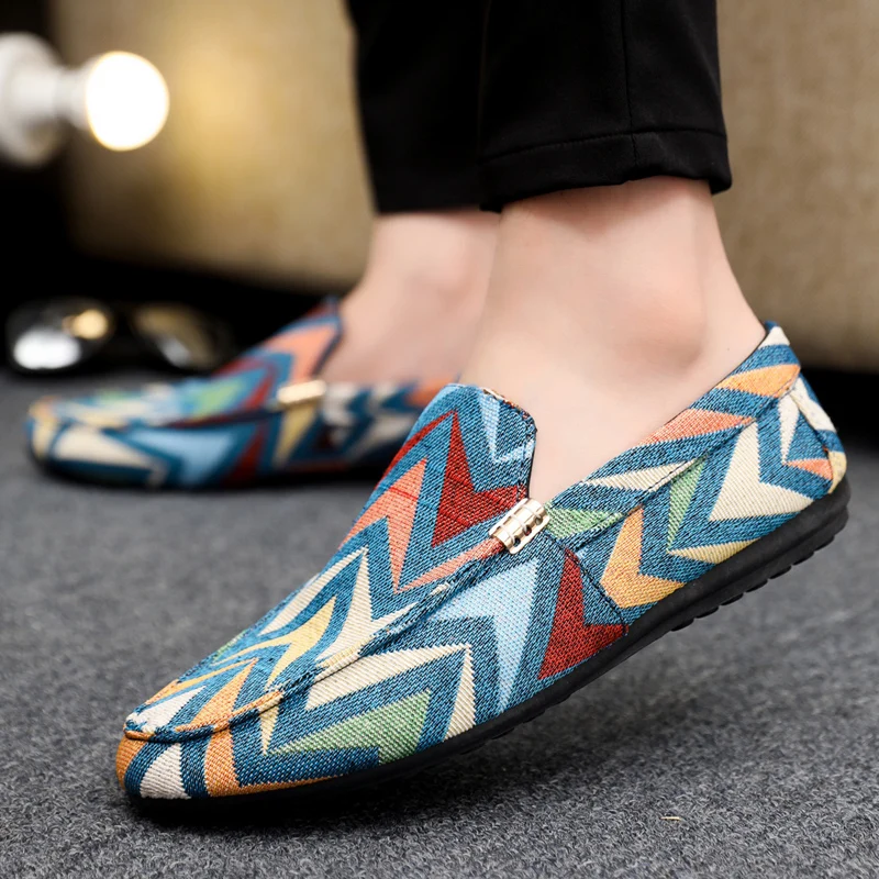 Gorące Tanie Męskie Mokasyny Modne Drukowane Wygodne Płócienne Płaskie Buty Męskie Wsuwane Buty Do Prowadzenia Samochodu Duży Rozmiar 46 zapatos de hombre