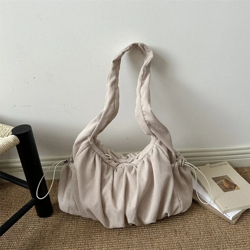 bolsa-de-ombro-feminina-bolsa-plissada-estilo-nuvem-bolsa-de-ombro-versatil-para-usar-sob-o-braco-bolsa-de-ombro-feminina-de-grande-capacidade