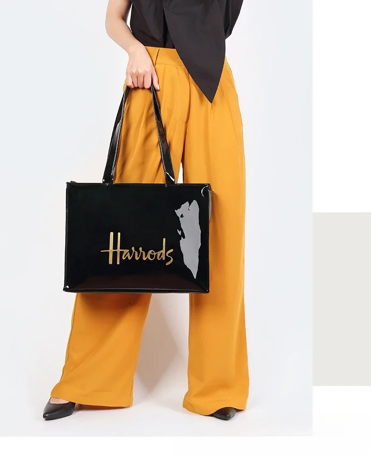 Cartoon-Print PVC Wasserdichte Tragetasche für Frauen, Lässige Tragbare Schulterhandtasche, Outdoor-Einkaufs- und Pendeltasche für den täglichen Gebrauch ﻿ – Detail 12