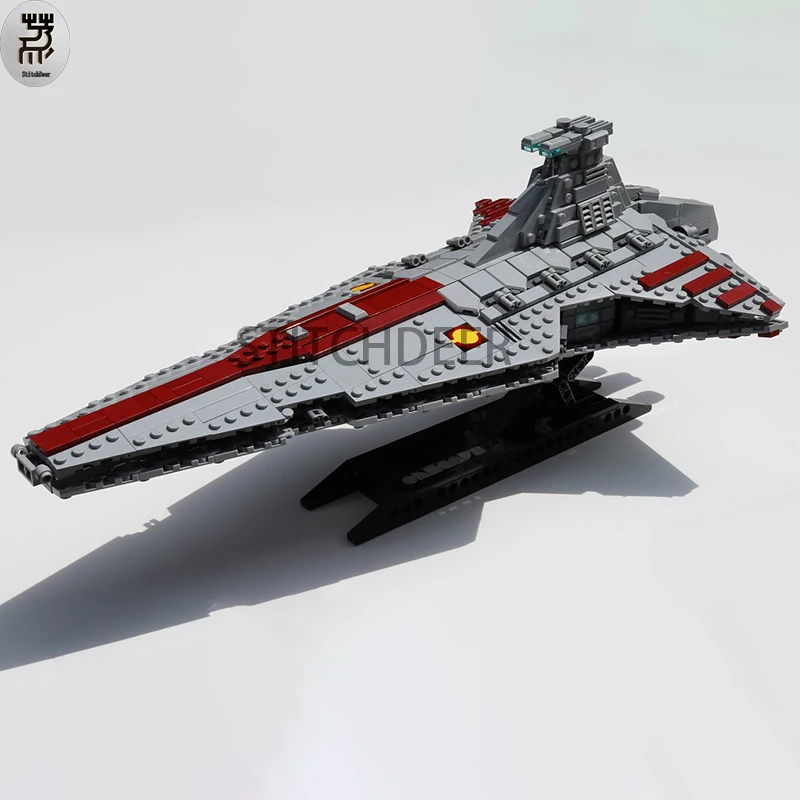 3670PCS MOC High-tech Venator Attack Cruiser Fighter Destroyer Brick Technical Puzzle Model Building Star Blocks Space Ship Toys