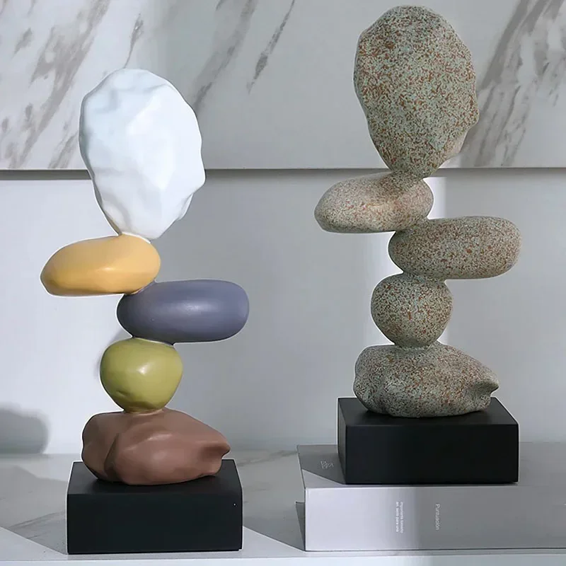 Modern Art Stone Figurines Table Resin Miniatures Aesthetic Living Room Design Decoration Artificial Ornaments Home Accessories