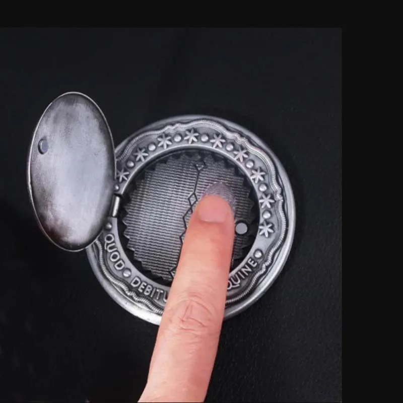 Porte-clés crâne de pièce de monnaie John Wick, marqueur de serment de sang, peut ouvrir les aimants, attirer magnétiquement des pièces de monnaie, accessoires de Collection de Simulation