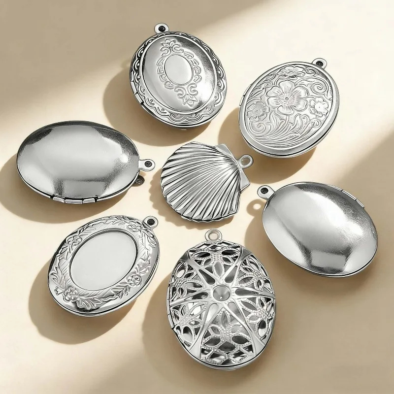 Stainless Steel Oval-shaped Ornament Photo Box Can Be Opened Personalized Exquisite Small Accessory
