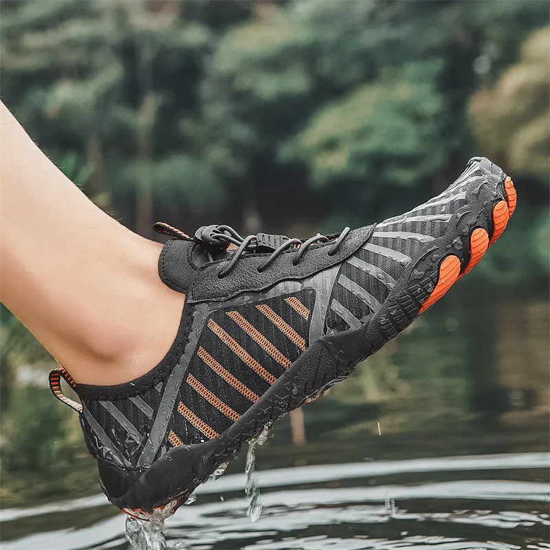 

Canyoning Shoes Men's Lightweight Anti-slip Hollowed-out Outdoor Wading Shoes Men Mountain Climbing Breathable Casual Shoes Men