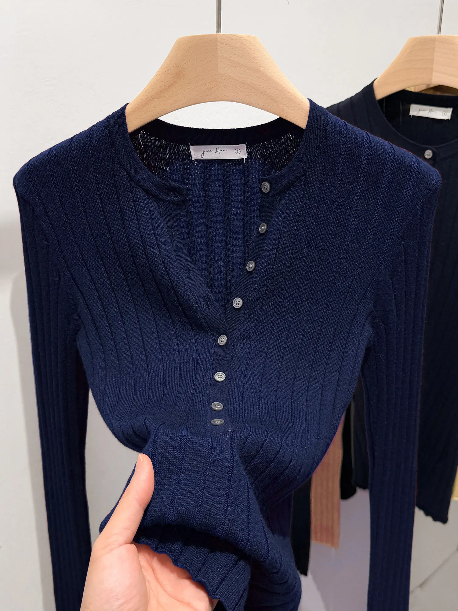 Ladies Vertical Textured Knit Pullover Top Elastic Fabric Long Sleeve Button Sweater Soft Basic Knit Jumper Office Daily Wear
