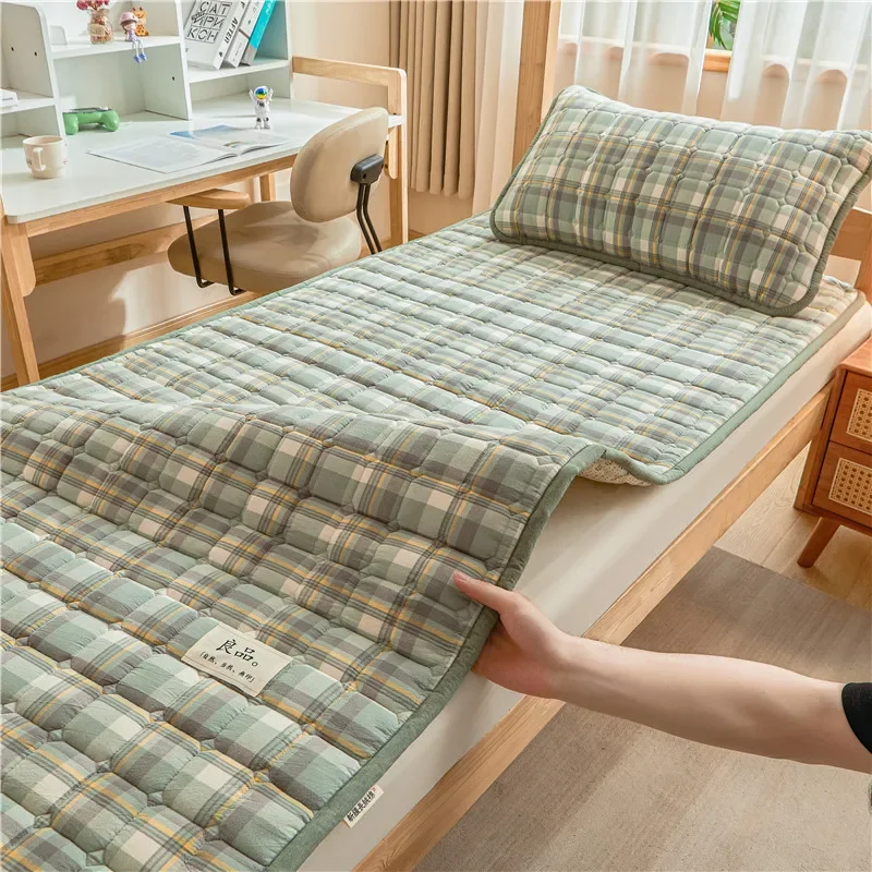 

A-класс Синьцзян хлопковый матрас с сеткой, 1 шт., высококачественный дышащий складной коврик, нескользящий домашний декор для одиночного и двойного