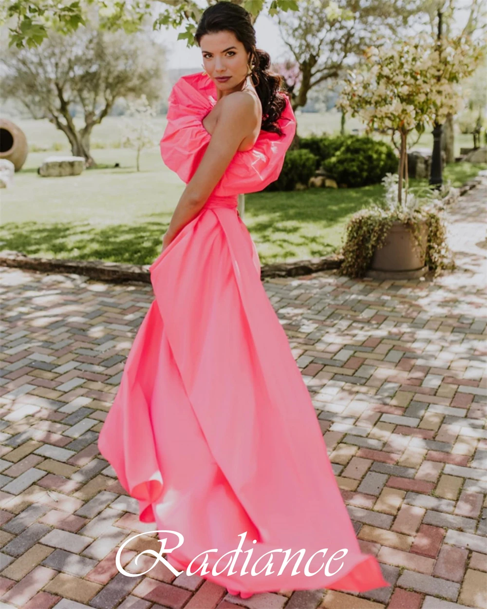 ที่กําหนดเองสง่างามหนึ่งไหล่ Ruched ชุดราตรีอารมณ์ริบบิ้นชุดที่ละเอียดอ่อน Mermaid Back Slit Celeb