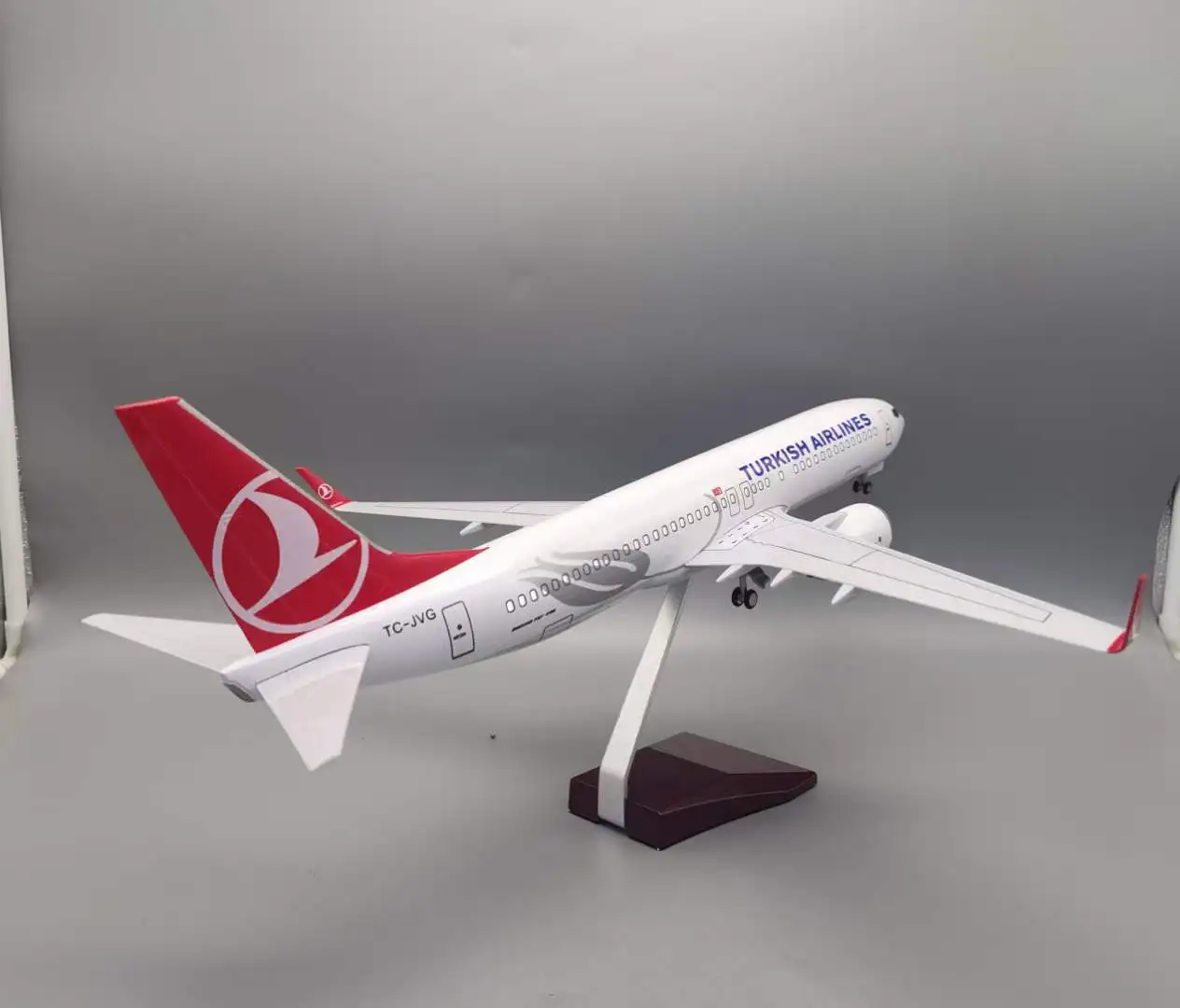 737-800 Turkish Airlines Aircraft Model 47cm Resin Miniature Plane W Light and Wheel Diecast Airplanes Display Collection Orname