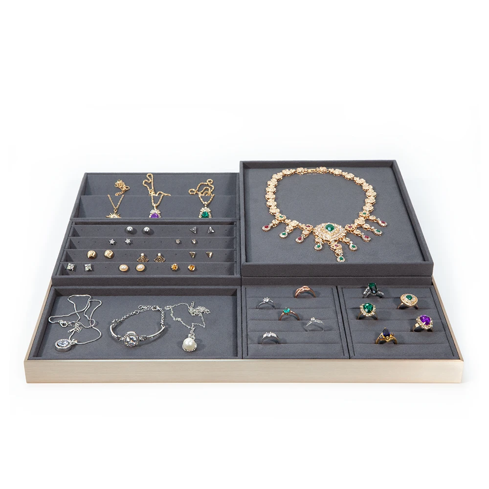 Custom Material Pu Leather Metal Paper Cardboard Microfiber Available Ring Necklace Bracelet Earring Holder Jewelry Display Tray