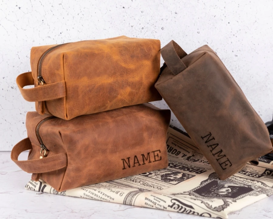 Neceser de cuero marrón personalizado para padrinos de boda, kit Dopp de afeitado de viaje personalizado para hombre, bolso hecho a mano para hombre, regalo del Día de San Valentín