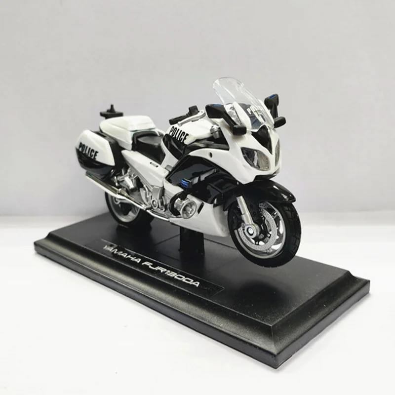 1/18 Scale YAMAHA FJR 1300A R 1200 RT Triumph Trophy Simulation Motorcycle Model Locomotive Decoration Gift Collection Display