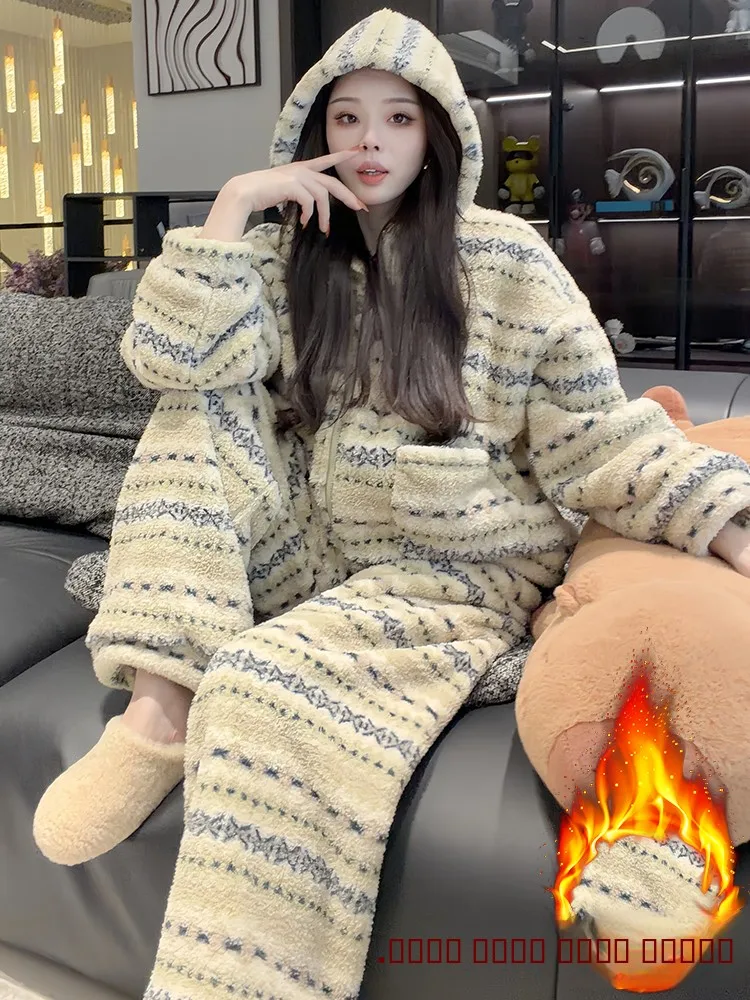 ชุดเซ็ตฤดูใบไม้ร่วงฤดูหนาวสำหรับผู้หญิง แบรนด์ Thiened Fce ประกอบด้วยเสื้อฮู้ดและกางเกงขายาวทรงกว้าง สวมใส่สบายๆ แบบลำลอง ชุดสองชิ้น